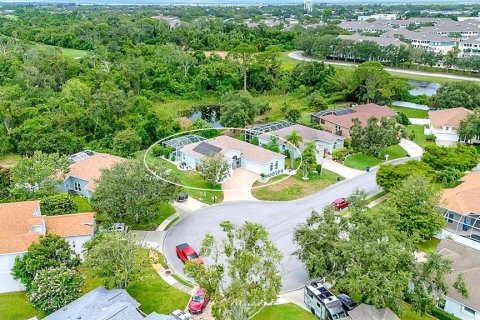 House in Bradenton, Florida 3 bedrooms, 177.54 sq.m. № 1800403 - photo 3