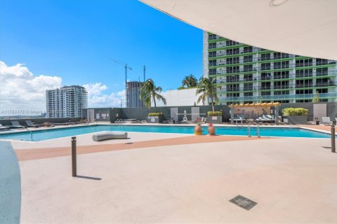Condo in Miami, Florida, 1 bedroom  № 2022309 - photo 20