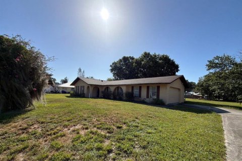 Casa en Sebring, Florida 2 dormitorios, 122.07 m2 № 2380360