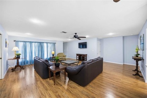 Villa ou maison à vendre à Port Charlotte, Floride: 3 chambres, 151.99 m2 № 2214893 - photo 6