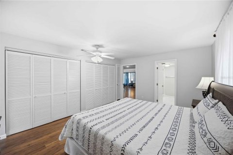 Villa ou maison à vendre à Port Charlotte, Floride: 3 chambres, 151.99 m2 № 2214893 - photo 24