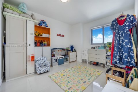 Copropriété à louer à Miami, Floride: 2 chambres, 122.82 m2 № 1794755 - photo 9