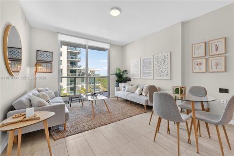 Кондоминиум с 1 спальней в Майами, Флорида № 2046469