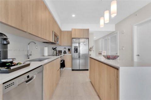 Купить кондоминиум в Майами, Флорида 1 спальня, 69.03м2, № 2046469 - фото 7