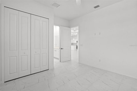 Villa ou maison à louer à Cape Coral, Floride: 4 chambres, 176.89 m2 № 1591925 - photo 19