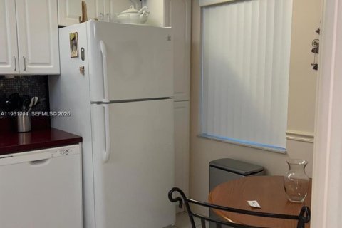 Condominio en venta en Pompano Beach, Florida, 3 dormitorios, 129.13 m2 № 2006109 - foto 20