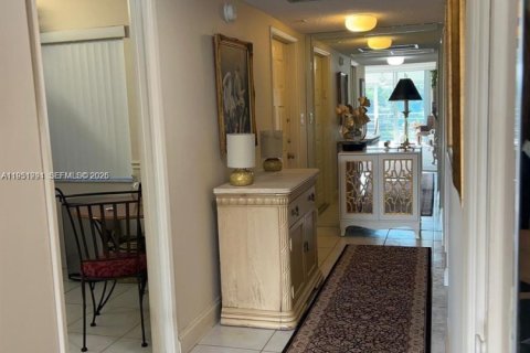 Condominio en venta en Pompano Beach, Florida, 3 dormitorios, 129.13 m2 № 2006109 - foto 10