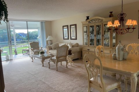 Condominio en venta en Pompano Beach, Florida, 3 dormitorios, 129.13 m2 № 2006109 - foto 5