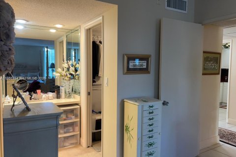 Condominio en venta en Pompano Beach, Florida, 3 dormitorios, 129.13 m2 № 2006109 - foto 29