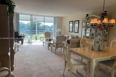 Condominio en venta en Pompano Beach, Florida, 3 dormitorios, 129.13 m2 № 2006109 - foto 4