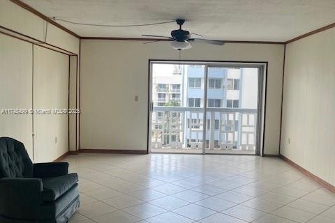 Condo in Miami Beach, Florida, 1 bedroom  № 1869954 - photo 4