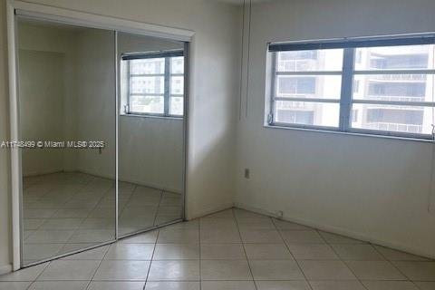 Condo in Miami Beach, Florida, 1 bedroom  № 1869954 - photo 8