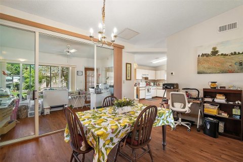 Casa en venta en Leesburg, Florida, 2 dormitorios, 131.92 m2 № 1720160 - foto 16