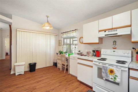Casa en venta en Leesburg, Florida, 2 dormitorios, 131.92 m2 № 1720160 - foto 20