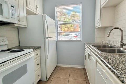 Appartement à louer à Eustis, Floride: 1 chambre, 92.9 m2 № 2388860 - photo 2