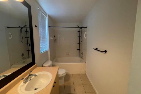 Copropriété à louer à Hollywood, Floride: 1 chambre, 77.29 m2 № 2169029 - photo 11