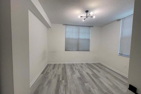 Copropriété à louer à Hollywood, Floride: 1 chambre, 77.29 m2 № 2169029 - photo 12