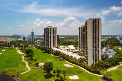 Condo in Aventura, Florida, 2 bedrooms  № 2273952