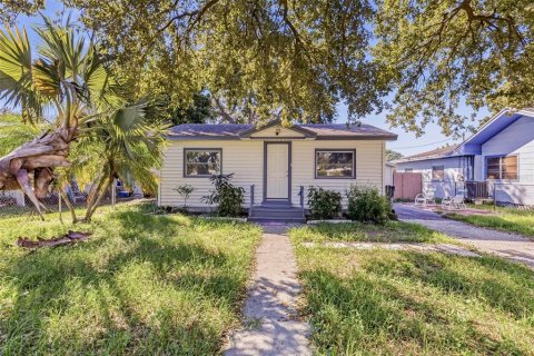 Villa ou maison à Saint Petersburg, Floride 2 chambres, 78.13 m2 № 2425582