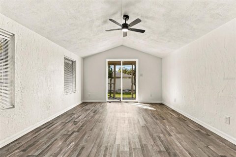 Villa ou maison à vendre à Saint Petersburg, Floride: 2 chambres, 78.13 m2 № 2425582 - photo 17