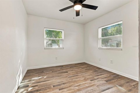 Villa ou maison à vendre à Saint Petersburg, Floride: 2 chambres, 78.13 m2 № 2425582 - photo 20