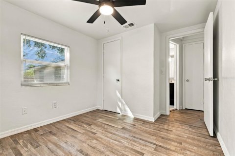Villa ou maison à vendre à Saint Petersburg, Floride: 2 chambres, 78.13 m2 № 2425582 - photo 21