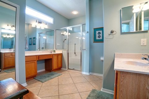 House in Leesburg, Florida 2 bedrooms, 204.76 sq.m. № 2323168 - photo 27