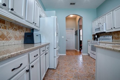 House in Leesburg, Florida 2 bedrooms, 204.76 sq.m. № 2323168 - photo 14