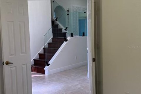 Villa ou maison à vendre à Orlando, Floride: 4 chambres, 299.7 m2 № 2437161 - photo 6