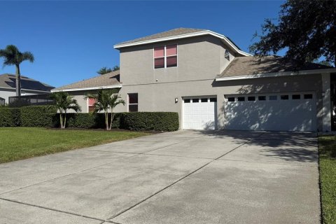 Villa ou maison à vendre à Orlando, Floride: 4 chambres, 299.7 m2 № 2437161 - photo 3