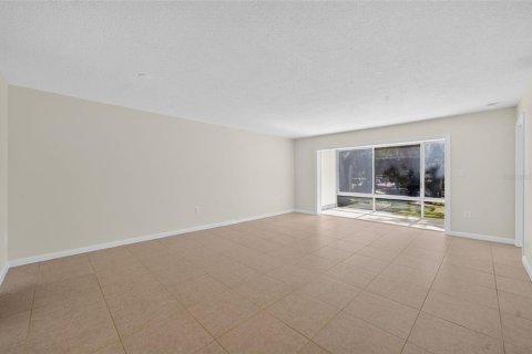 Condominio en alquiler en Winter Park, Florida, 2 dormitorios, 99.78 m2 № 2237664 - foto 4