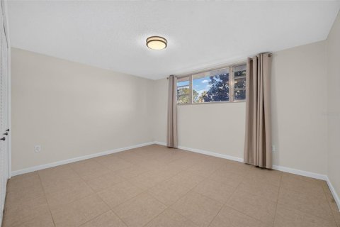 Condominio en alquiler en Winter Park, Florida, 2 dormitorios, 99.78 m2 № 2237664 - foto 19