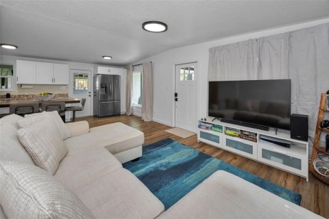 Villa ou maison à vendre à Largo, Floride: 3 chambres, 87.33 m2 № 1847266 - photo 7