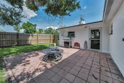 Villa ou maison à vendre à Largo, Floride: 3 chambres, 87.33 m2 № 1847266 - photo 30