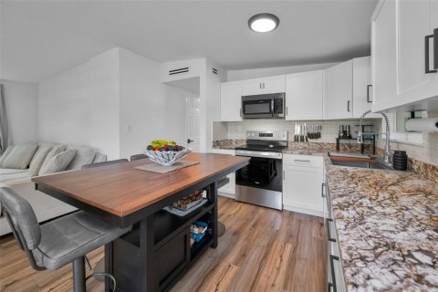 Villa ou maison à vendre à Largo, Floride: 3 chambres, 87.33 m2 № 1847266 - photo 9