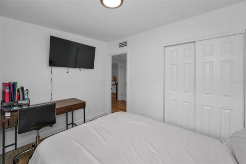 Villa ou maison à vendre à Largo, Floride: 3 chambres, 87.33 m2 № 1847266 - photo 19