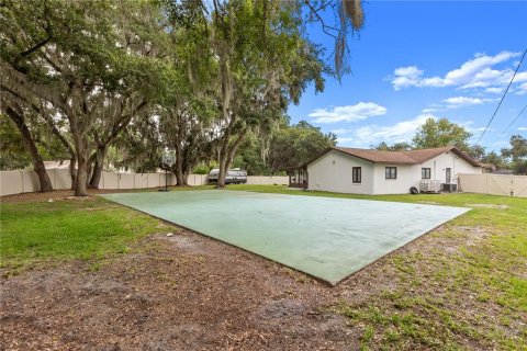 Villa ou maison à vendre à Kissimmee, Floride: 3 chambres, 161 m2 № 2235624 - photo 28