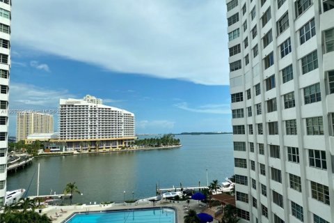 Снять в аренду кондоминиум в Майами, Флорида 1 спальня, 91.97м2, № 1964527 - фото 2