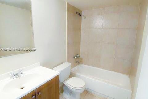 Condo in Miami, Florida, 2 bedrooms  № 1962937 - photo 10