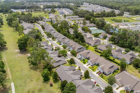 Townhouse in Newberry, Florida 2 bedrooms, 110 sq.m. № 1775569 - photo 25