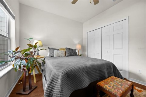 Townhouse in Newberry, Florida 2 bedrooms, 110 sq.m. № 1775569 - photo 14