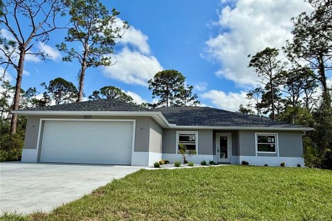 Villa ou maison à vendre à Port Charlotte, Floride: 4 chambres, 167.5 m2 № 2211590 - photo 3