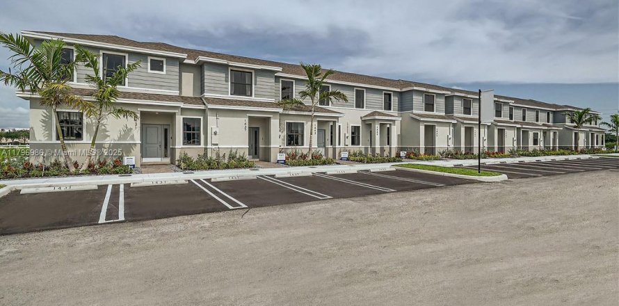 Townhouse in Florida City, Florida 3 bedrooms № 1864600