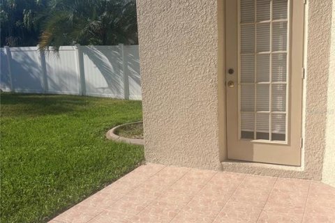 Villa ou maison à louer à Kissimmee, Floride: 4 chambres, 185.15 m2 № 2208340 - photo 23