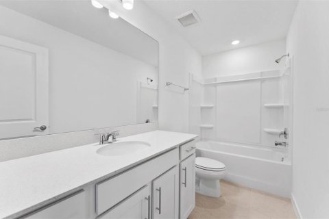 House in Ocala, Florida 4 bedrooms, 204.66 sq.m. № 2127219 - photo 3