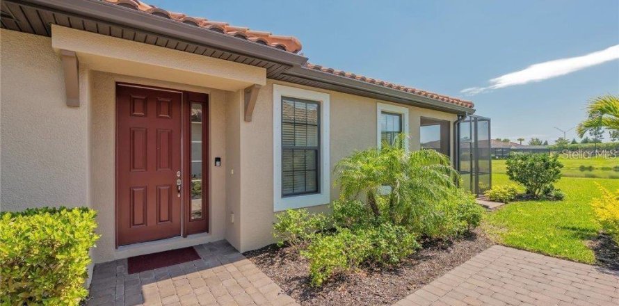 Casa en Bradenton, Florida 2 dormitorios, 144.74 m2 № 2386094