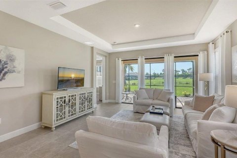 Casa en venta en Bradenton, Florida, 2 dormitorios, 144.74 m2 № 2386094 - foto 3