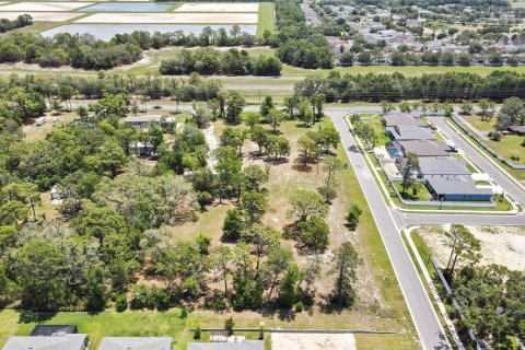 Terreno en venta en Spring Hill, Florida № 1912372 - foto 5