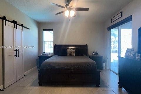 House in Orlando, Florida 4 bedrooms, 189.99 sq.m. № 1947887 - photo 4