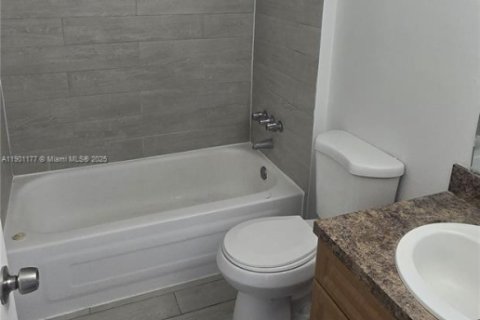 Apartamento en alquiler en Cutler Bay, Florida, 2 dormitorios, 69.68 m2 № 1952318 - foto 16